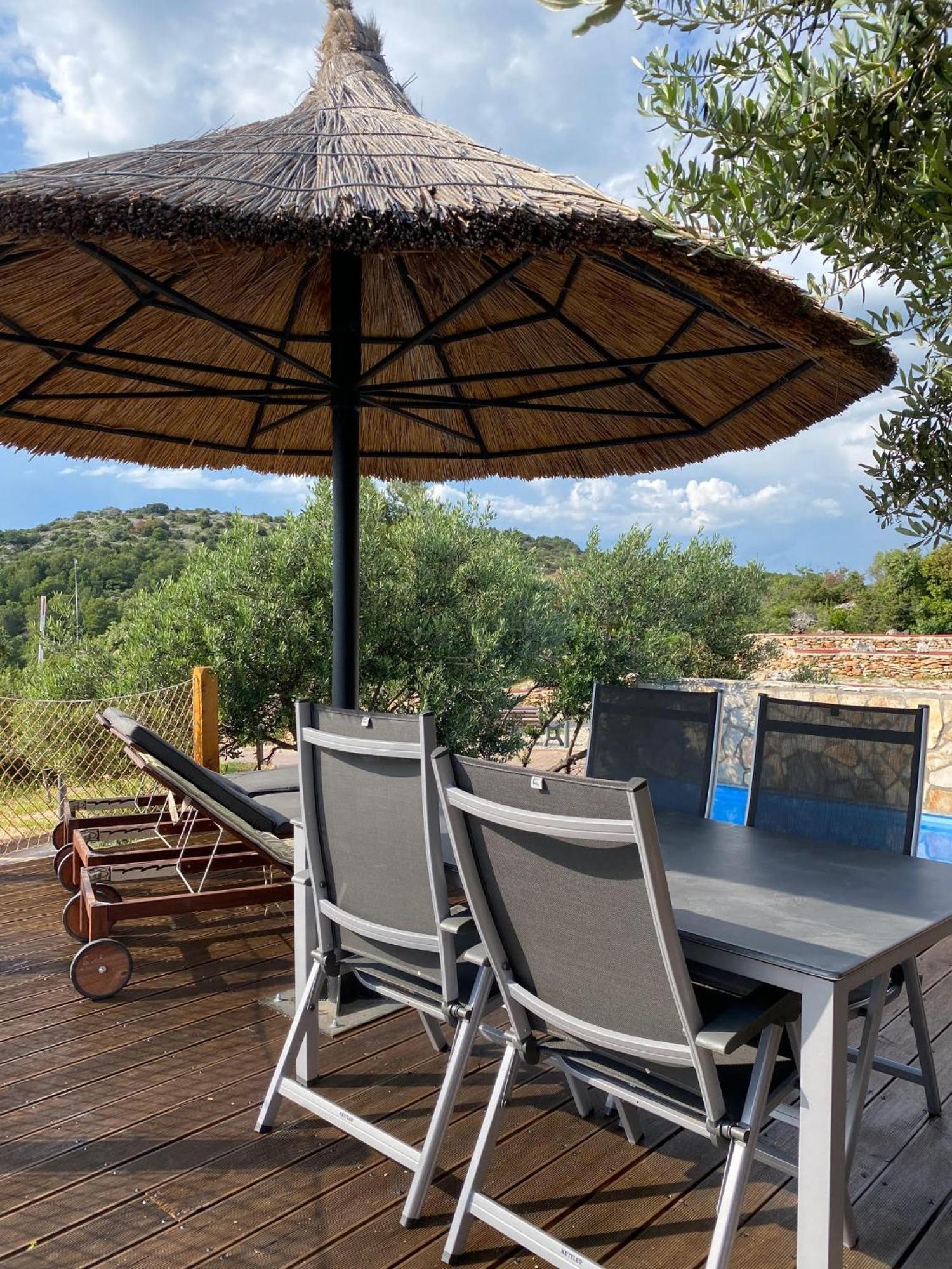 Golden Haven Luxe Bungalow Resort Murter Luaran gambar